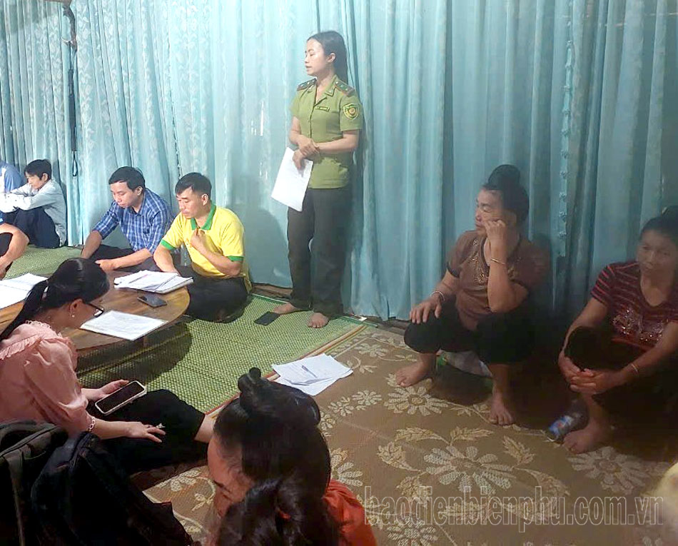 Nữ kiểm lâm địa bàn thường xuyên được tham gia các lớp tập huấn nâng cao nghiệp vụ.